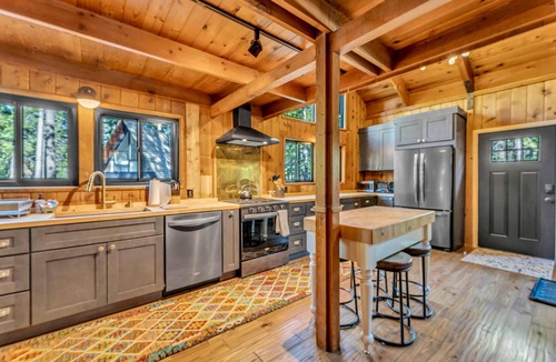 Chamberlands House | Laid-Back Tahoe Stay | Near to Lake & EV Charger!