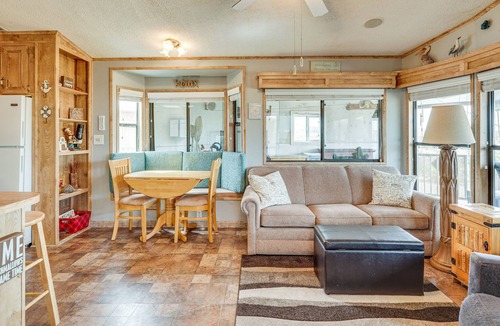 Lake Havasu City House | Lake Havasu City Rental w/ Private Beach Access!