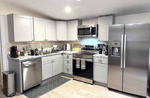San Carlos Apartment | Lake Murray 3BR Retreat with AC and Skylight