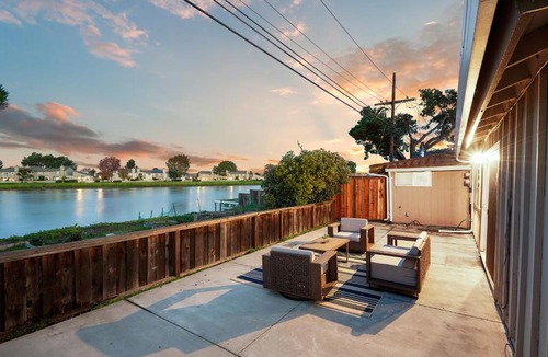 East San Mateo Apartment | Lakefront 3 Bedroom Retreat with Beautiful Water Views