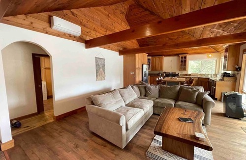 Concow House | Lakeview 4 Acres-Zipline, Playfort near Waterfalls, Hiking, Fishing