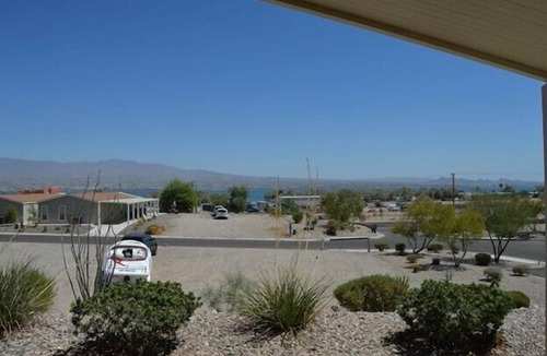 Havasu Lake House | Lakeview Gem: Havasu Getaway with Stunning Views