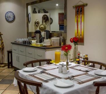 Humewood House | Lalapanzi Guest Lodge