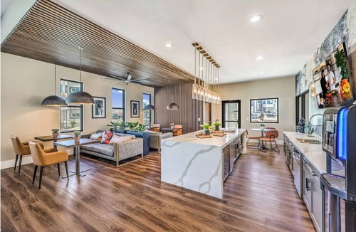 Townsite Apartment | Landing | Amazing 1BD, Pool, Rooftop Lounge