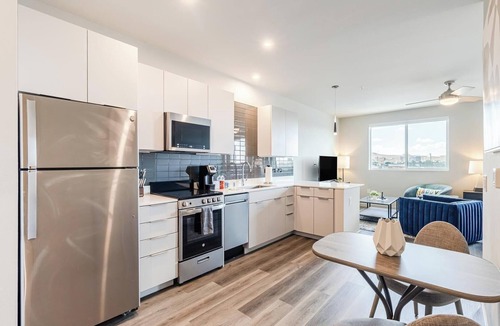 Reno/Tahoe Airport Apartment | Landing at Emory at RED - Studio in Reno