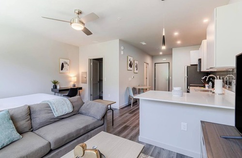 Reno/Tahoe Airport Apartment | Landing | Stylish 1BD, Gym, Yoga Studio