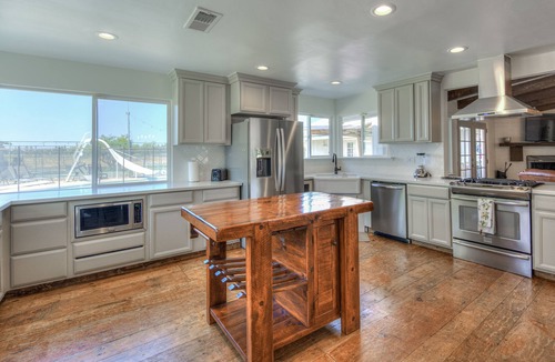 Clovis House | Large 2 Master Bedrooms total 4 bedroom 3 bath, family friendly house with AC