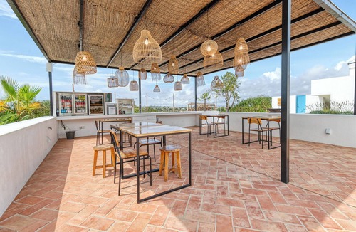 Poco Partido Villa | Large boutique villa with 6 ensuite rooms & heated pool