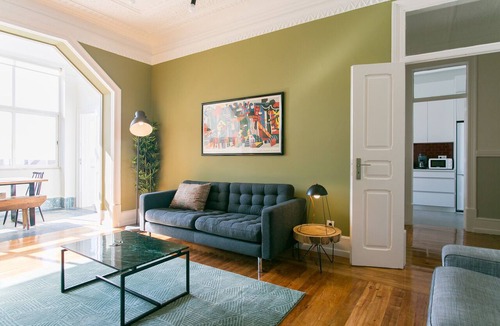 Principe Real Apartment | Large Central with View 3D by Central Hill