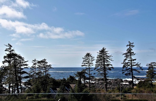 Ucluelet Condo | Large & Luxurious Oceanview Villa - Pacific Rim Retreat