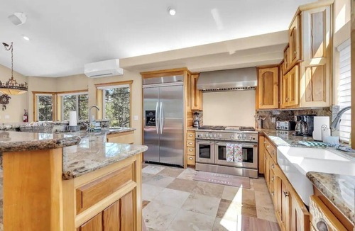 Country Club Estates House | Large Luxury Home Convenient to 3 Ski Resorts! A/C for Summer!
