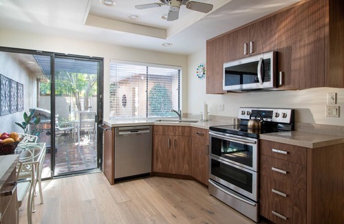 Rancho Mirage Condo | Large Palm Springs Condo | Very Close to Shopping and Restaurants