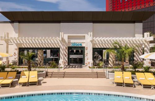 Las Vegas Resort | Las Vegas Hilton At Resorts World
