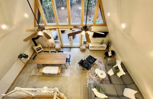 Shingletown Cabin | Lassen A-Frame Cabin w/Hot Tub