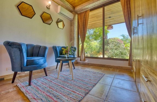 Puerto Viejo de Talamanca Apartment | lazy parrots' luxury apartment#2: ✔pool ✔beach path✔AC