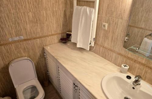 Mato Serrao Apartment | LeComer