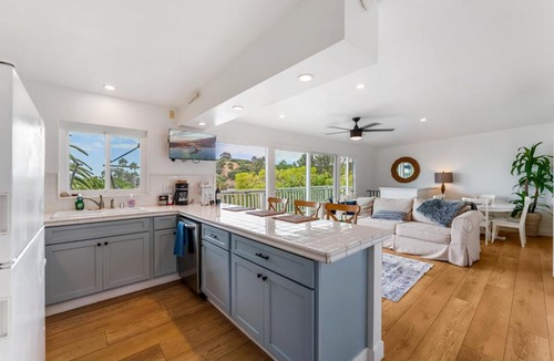 Summerland House | Lillie's Oceanview Retreat | Chosen Beach Collection