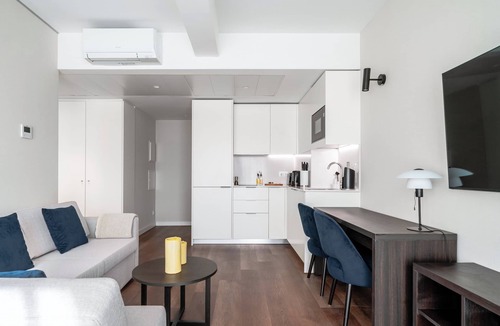 Lisbon Old Town Apartment | Limehome Lisbon Campo Pequeno