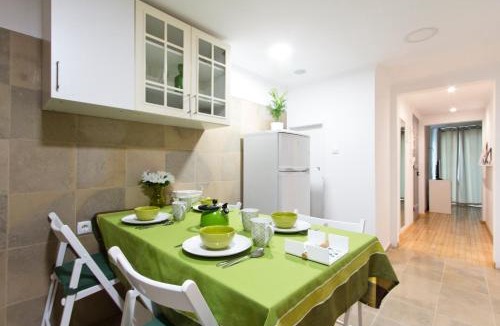 Misericordia Apartment | Lisbon Apartment Bairro Alto - Bica 1