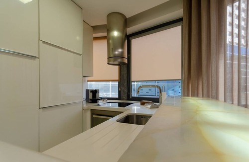 Santo Antonio Apartment | Lisbon Avenue Marquês - Luxury Apartments