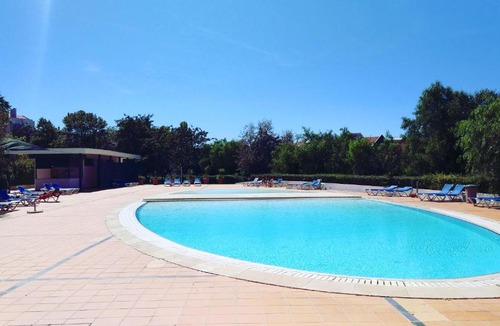 Lisbon Old Town Apartment | Lisbon Relax Pool Apartment - Free Parking Garage