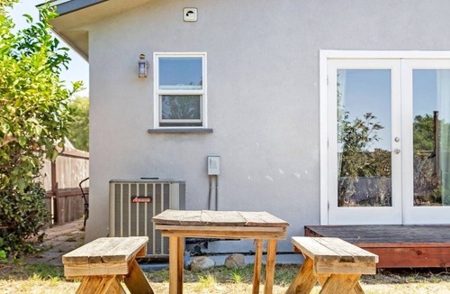 Allied Gardens Apartment | Loftium | Charming Suite, 15 Min Downtown, 10 Min to Trails!
