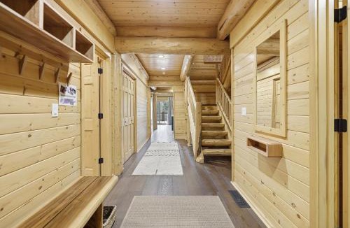 Bear Valley House | Log Cabin with Shou Sugi Ban Fireplace - VH401 home
