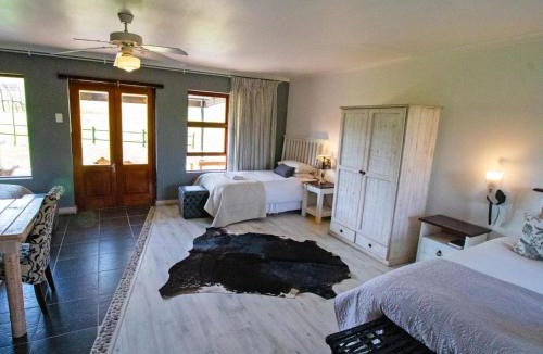 Aston Bay Apartment | Lombardini Game Farm and Rhino Sanctuary