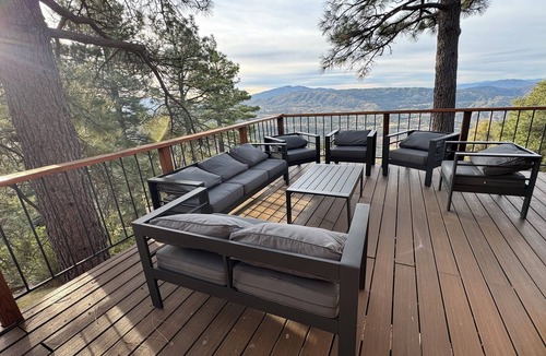 Idyllwild Cabin | Lookout Lodge: Mountain Moments to Remember