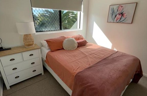 Labrador Apartment | Lovely 3 bedroom Spacious Unit, Labrador