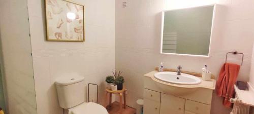 Aljezur House | Lovely Bedroom in Aljezur