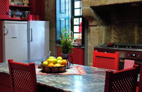 Melo Other | Lugar da Pedra Alta - B&B and EcoTourism - Back to nature