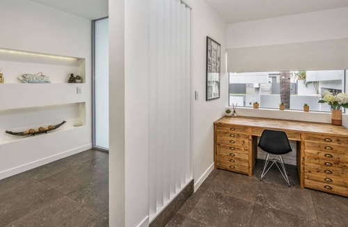 Broadbeach Waters House | Lux Broadbeach Waters Escape
