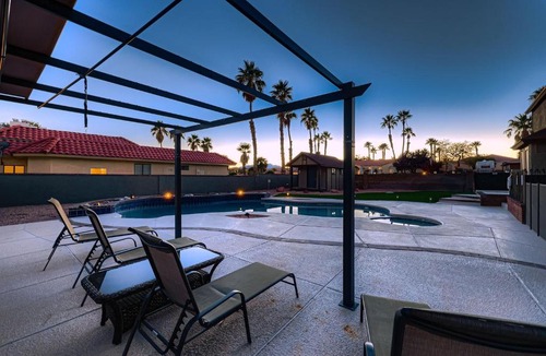 Spring Valley House | Lux life! Central location for business or play!