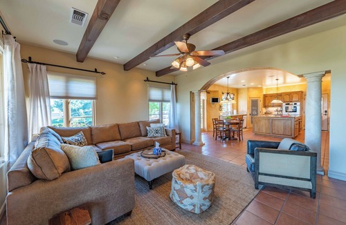Paso Robles House | Luxe Ranch with Hot Tub, Gourmet Kitchen and Fabulous Downtown Views.