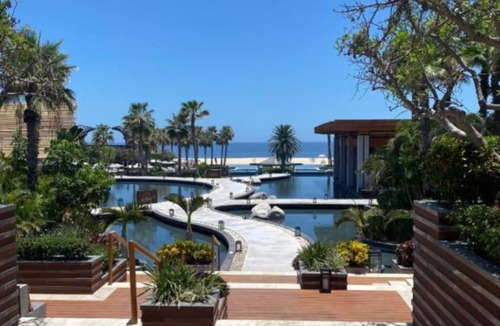 Zona Hotelera Resort | Luxurious Master bedroom @Vidanta Mayan Palace, San Jose Los Cabos