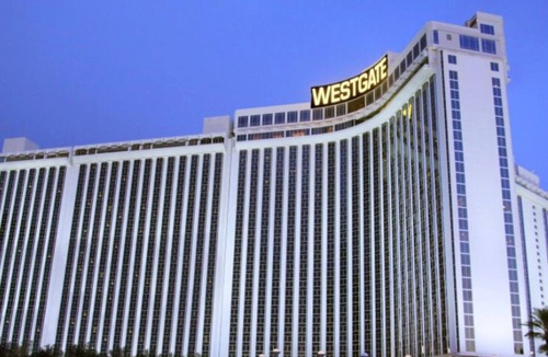 Las Vegas Villa | Luxurious One-Bedroom Villa Suite ~ Las Vegas NV !