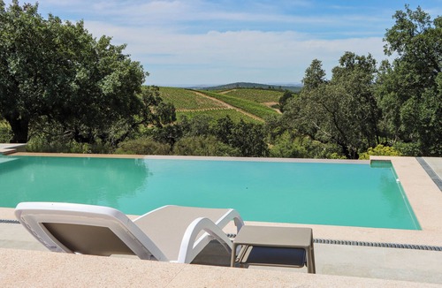 Portalegre House | Luxurious Newly Rebuilt House With Infinity Pool and Stunning Views