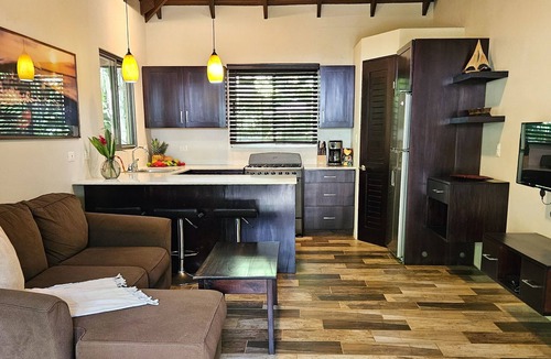 Uvita Villa | Luxurious tropical Villa closest to National Park🌊Pool&Oasis🌺 Beach walking👣
