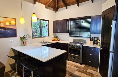 Uvita Villa | Luxurious tropical Villa closest to National Park🌊Pool&Oasis🌺 Beach walking👣