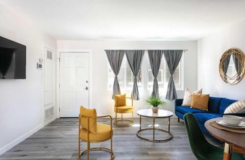 Citrus Grove Apartment | Luxury 2BR Apartment Great Area with Parking