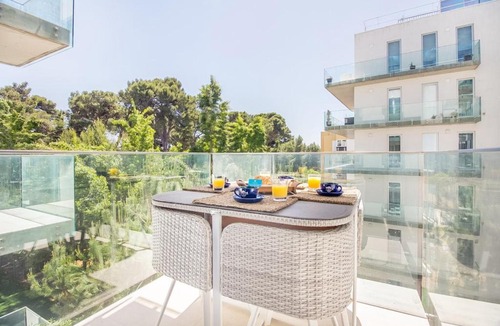 Oeiras Apartment | Luxury Beach Experience in Lisbon