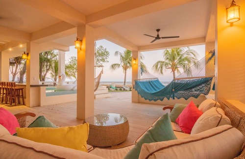 Popoyo House | LUXURY BEACHFRONT - Ola Popoyo - 5 BR/4Bath By far the best house in Popoyo