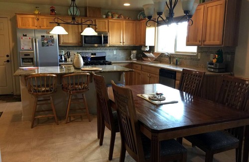 Coulterville House | Luxury Cabin Rental with a Fire Pit in Coulterville, California