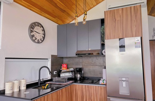 Monteverde Cabin | Luxury Glass Cabin- 270° Ocean & Forest Views + Hot Tub