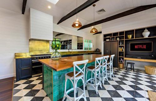 Bangalow House | Luxury Family Estate l Pool & Pet Friendly l Nova Escapes