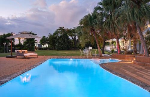 Lautoka Villa | Luxury Hilltop Dual Villas With Stunning Sea Views & Pools !