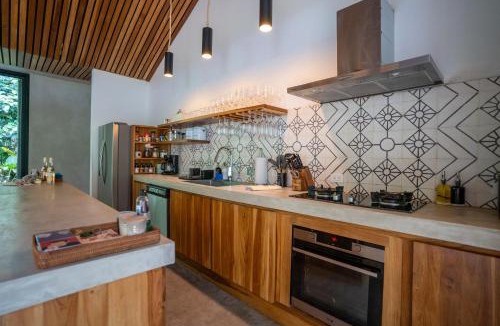 Chiguata House | Luxury Jungle Villa with Open-Air Baths and Pool
