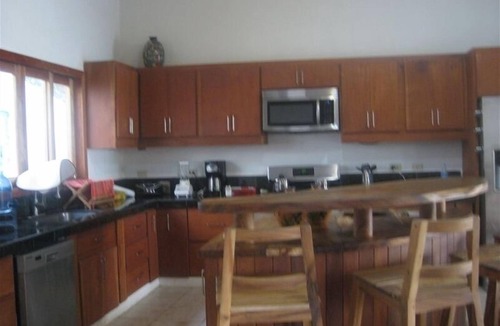 Playa La Redonda Villa | Luxury Oceanfront 3 building compound in community near Aqua