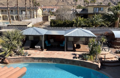 Sunrise Manor House | Luxury Quite Villa | 4BD 3BA | Sleeps 12 | Pool
